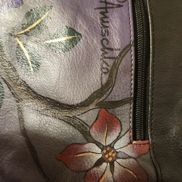 Anuschka Hand-Painted Floral Black Leather Bag 12x10 - Picture 2 of 7
